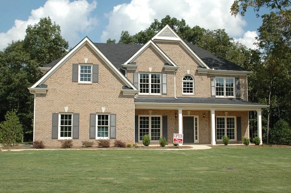 Complete Guide to Wholesale Real Estate