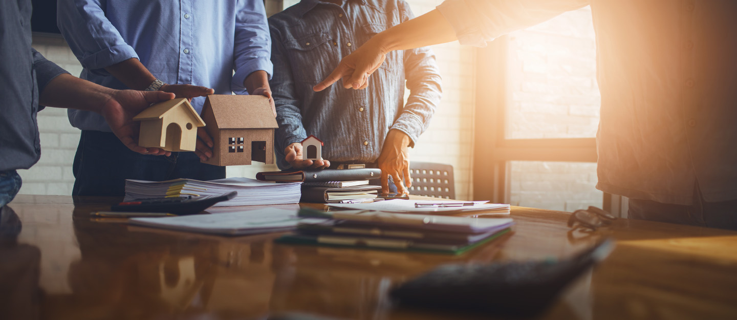 Understanding the Legal and Financial Aspects of Buying Houses for Cash