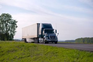 6 Importance of Transport Trucks in Logistics